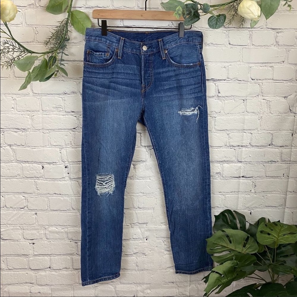 Levis Women’s 501 CT Slim Fit
